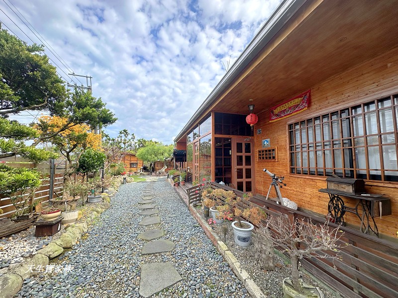 溪頭紅瓣天民宿、溪頭紅瓣天、小半天民宿推薦、溪頭小半天民宿、溪頭紅瓣天民宿價格、溪頭紅瓣天民宿評論