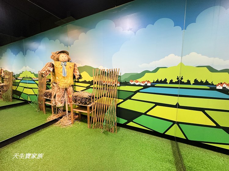 曼波海洋生態休閒園區、四八高地戰備坑道、花蓮農好基地、岸上的曼波魚、青石巖座、四八高地瞭望台、七星潭海岸斷面樁UA24