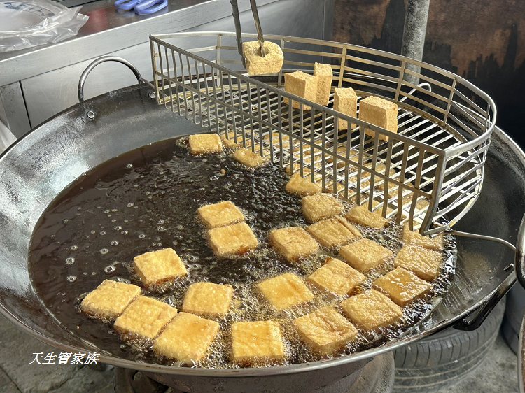 北港牛墟羊肉湯、北港牛墟蚵仔麵線臭豆腐、北港牛墟、北港牛墟必吃、北港牛墟花枝羹、北港牛墟土魠魚羹、北港牛墟臭豆腐、北港牛墟小吃推薦、