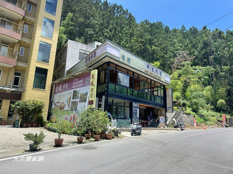 溪頭阿鴻餐廳,溪頭阿成小吃,阿鴻料理,阿鴻料理的菜單,阿鴻料理的評論,