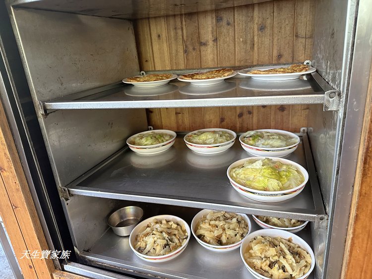 溪頭阿鴻餐廳,溪頭阿成小吃,阿鴻料理,阿鴻料理的菜單,阿鴻料理的評論,