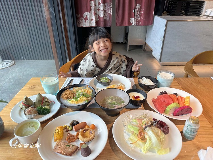 台中日光溫泉會館,台中日光溫泉,日光溫泉,日光溫泉湯屋費用,花見西餐廳,日光溫泉評價
