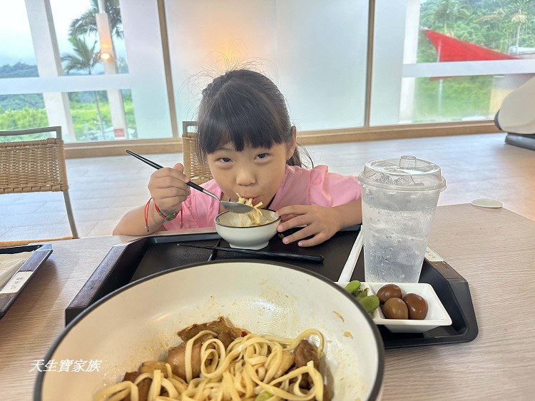 台中日光溫泉會館,台中日光溫泉,日光溫泉,日光溫泉湯屋費用,花見西餐廳,日光溫泉評價